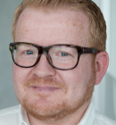 Thorben Fasching, BVDW-Vizepräsident und Geschäftsführer von Open Reply: „Um im neuen Ökosystem mit multiplen Touchpoints überleben zu können, braucht es indes weit mehr als eine App: Wir entwickeln für unsere Kunden eine langfristige Strategie für ihr Multitouchpoint-Management, setzen diese auf höchstem Niveau um und schaffen so eine einzigartige, zumeist mobile User Experience, die nur durch die intelligente Vernetzung von verschiedenen Plattformen und Services entsteht.“ (Foto: Open Replay)