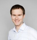 Christoph Luetke Schelhowe_VP Customer Experience_300x300