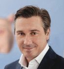 Thomas-Peter Fischer (C) jumptomorrow_300x300